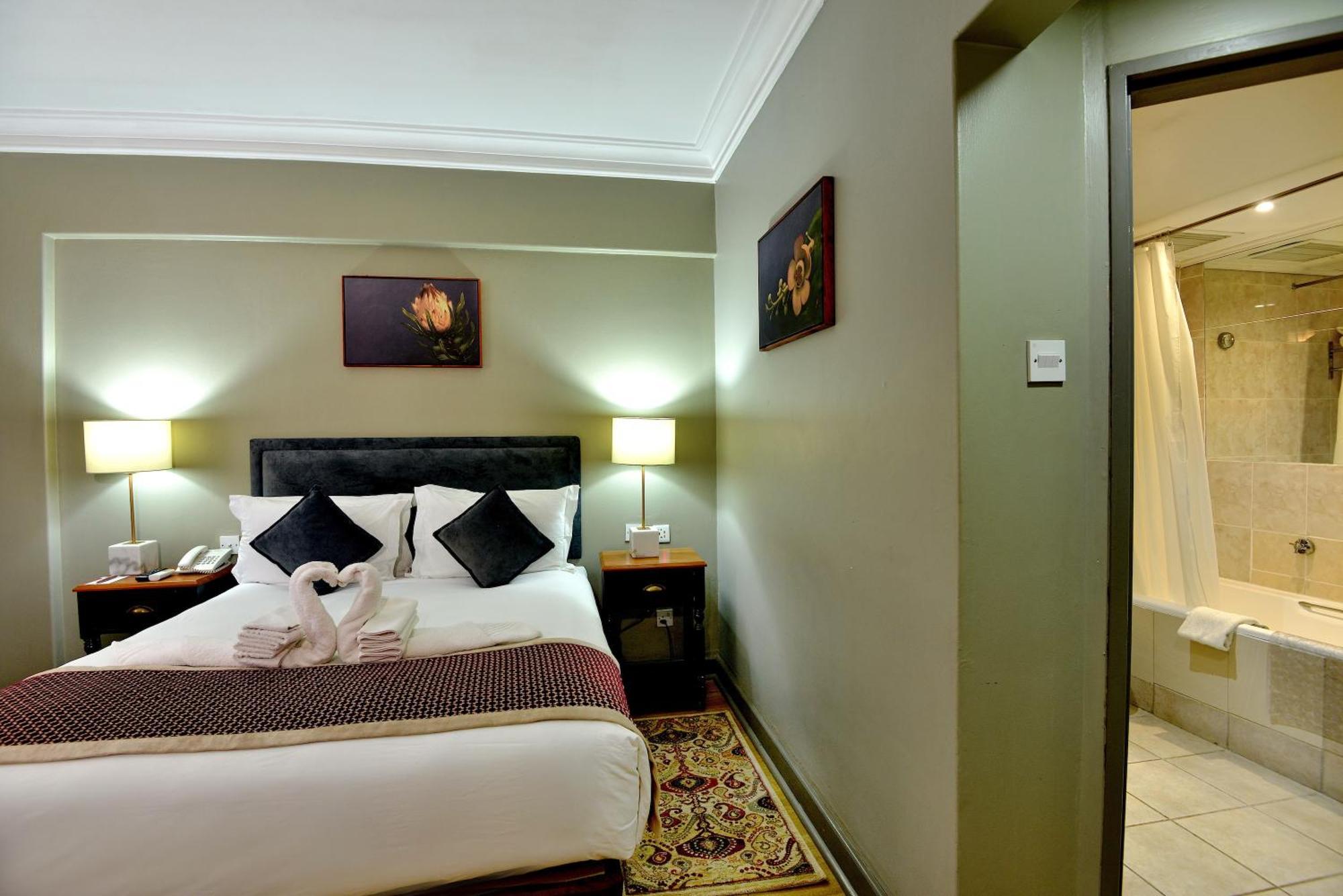 Cresta Jameson Hotel Harare Ngoại thất bức ảnh