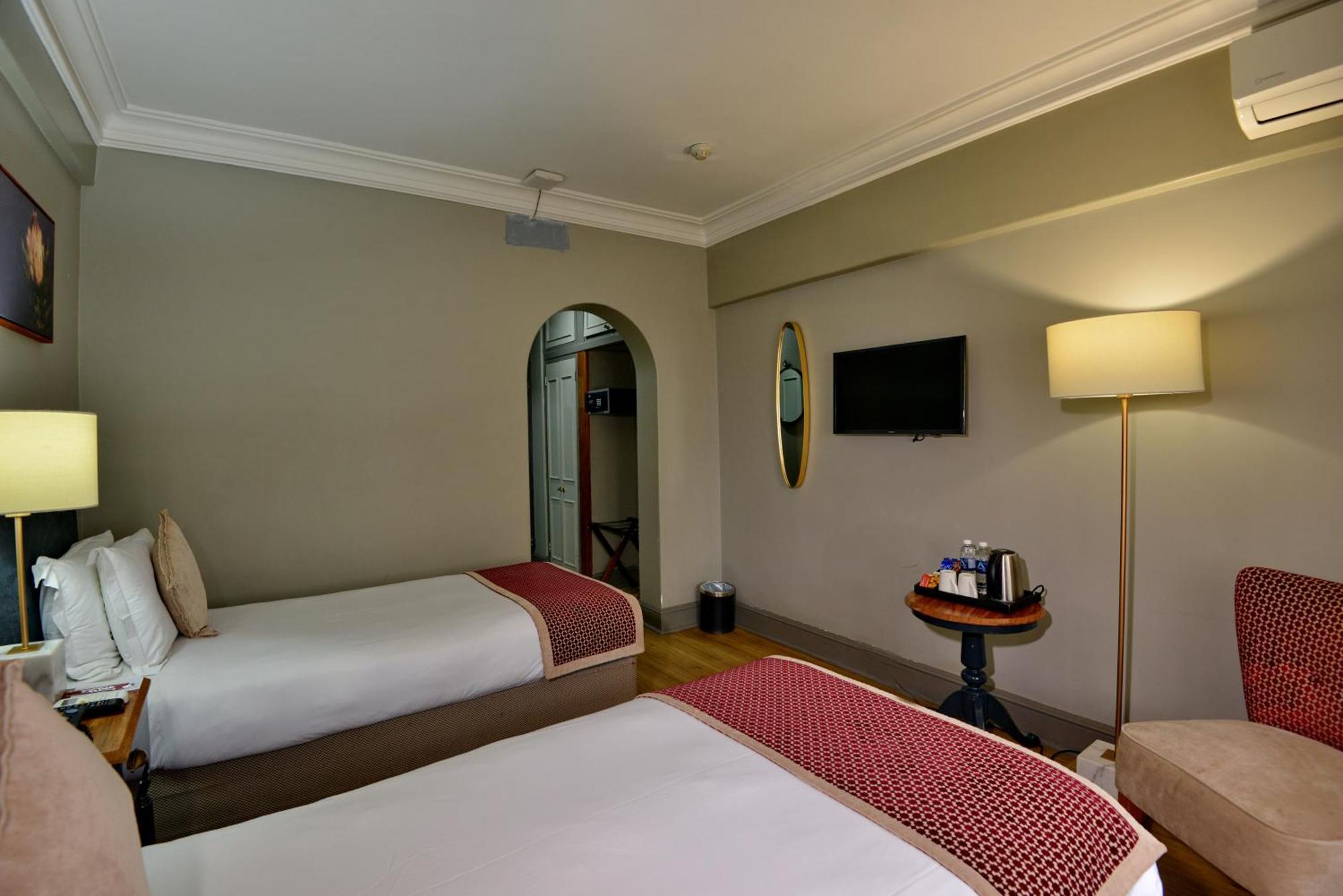 Cresta Jameson Hotel Harare Ngoại thất bức ảnh