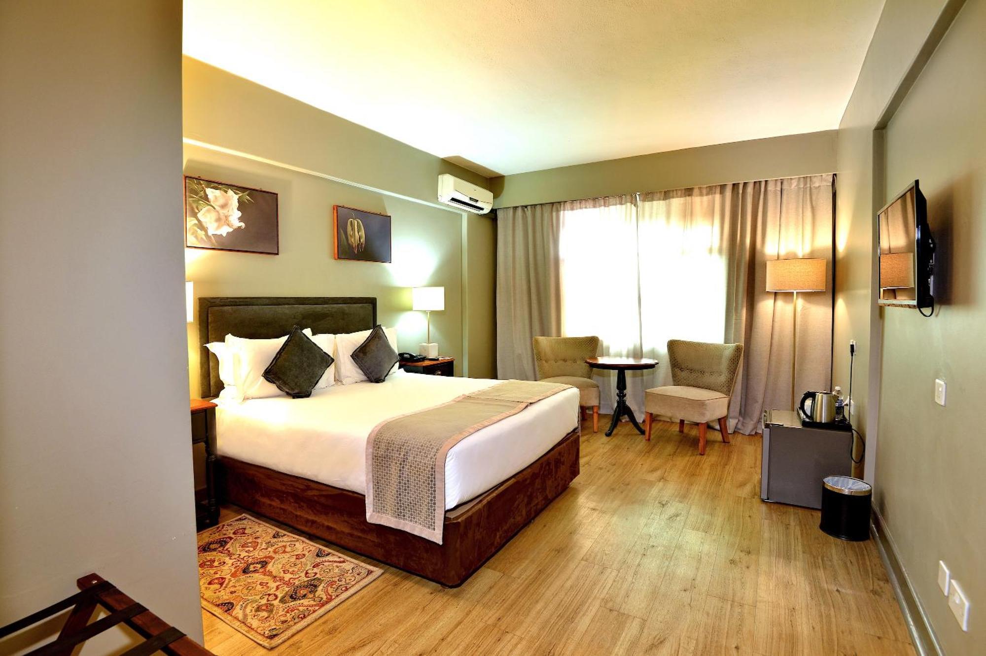 Cresta Jameson Hotel Harare Ngoại thất bức ảnh