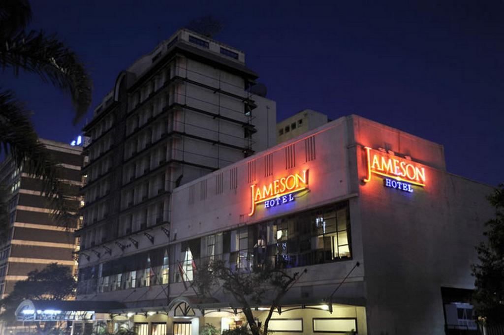 Cresta Jameson Hotel Harare Ngoại thất bức ảnh